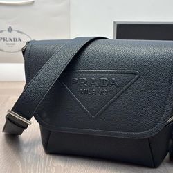 Prada bag like new original