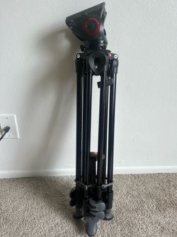 Manfrotto MVH500A Fluid Drag Video Head with MVT502AM Tripod and Carry Bag