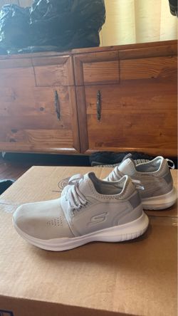 Skechers