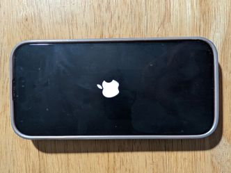 iPhone 16 pro 128 gb Gold ( desert titanium)  MINT xfinity unlocked