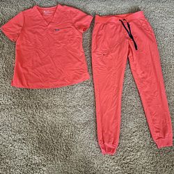 HTF Figs Fiery Coral Scrub Set Medium/MT