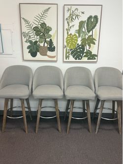 4 barstools