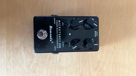 Dark Glass Clone Pedal - Bass