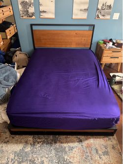 Full Bed Frame - Excellent Condition