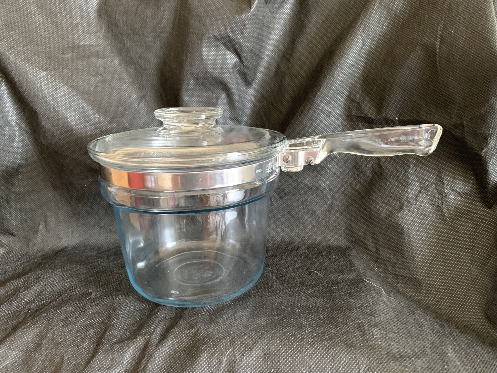 Vintage Pyrex FlameWare 1.5 Quart Glass Boiler With Lid 6283-U for Sale in  Lacey, WA - OfferUp