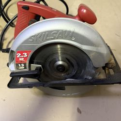Skilsaw 5480 Circular Saw – 7-1/4” – Powerful & Reliable