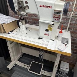 Post Bed Industrial Sewing Machine Computerized