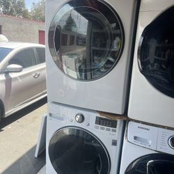 LG Gas Dryer And Washer Set Stacked 