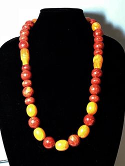 Vintage Bakelite 30” Necklace