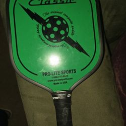 Pickleball Paddle 