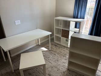 4 pieces of furniture