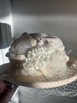 Bird cage bridal hat