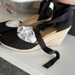Binitos sapatos negros zize 7 .1/2