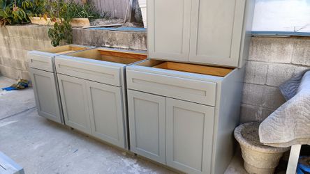 Custom Cabinets To Be Made (To Be Ordered)