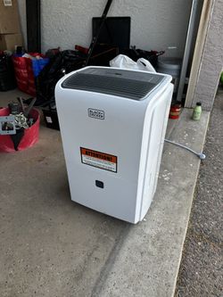 Black Decker Dehumidifier 