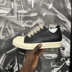 Rick Owen’s Jumbo Lace 