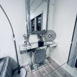 Mirror Entry Console Table $50 Down With Financing 