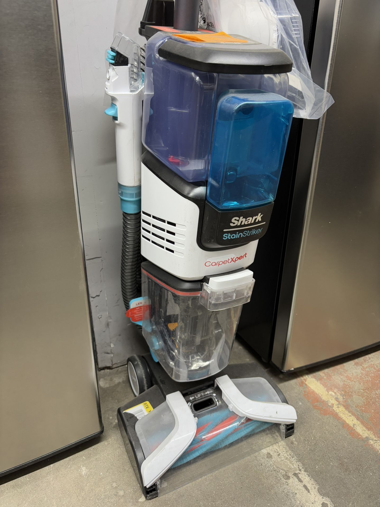 Corded Carpet Expert with Stain striker pet deep carpet cleaner, built-in spot stain cleaner