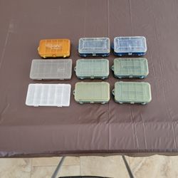 Plastic Boxes For Crafts And Fish Lures 