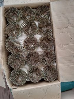 Roofing Nails 1-1/4 ,,45 Pieces 