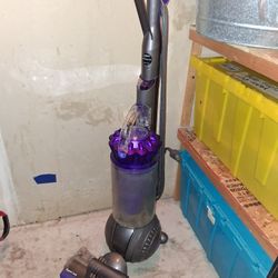 Dyson Animal 2 Vacuum 