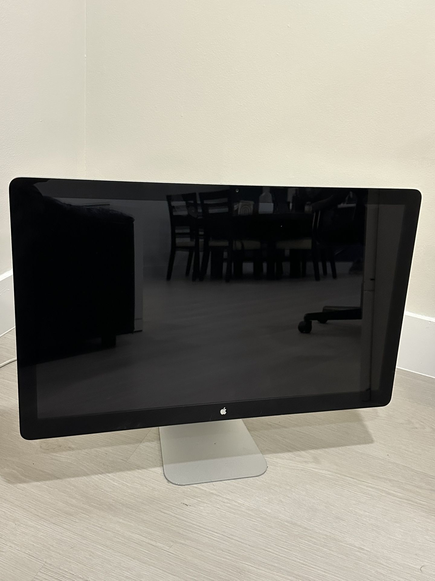 Thunderbolt apple display