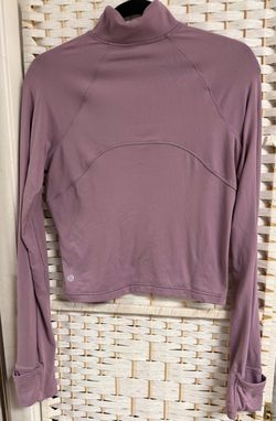 Lululemon Cropped Long Sleeve  Size Medium