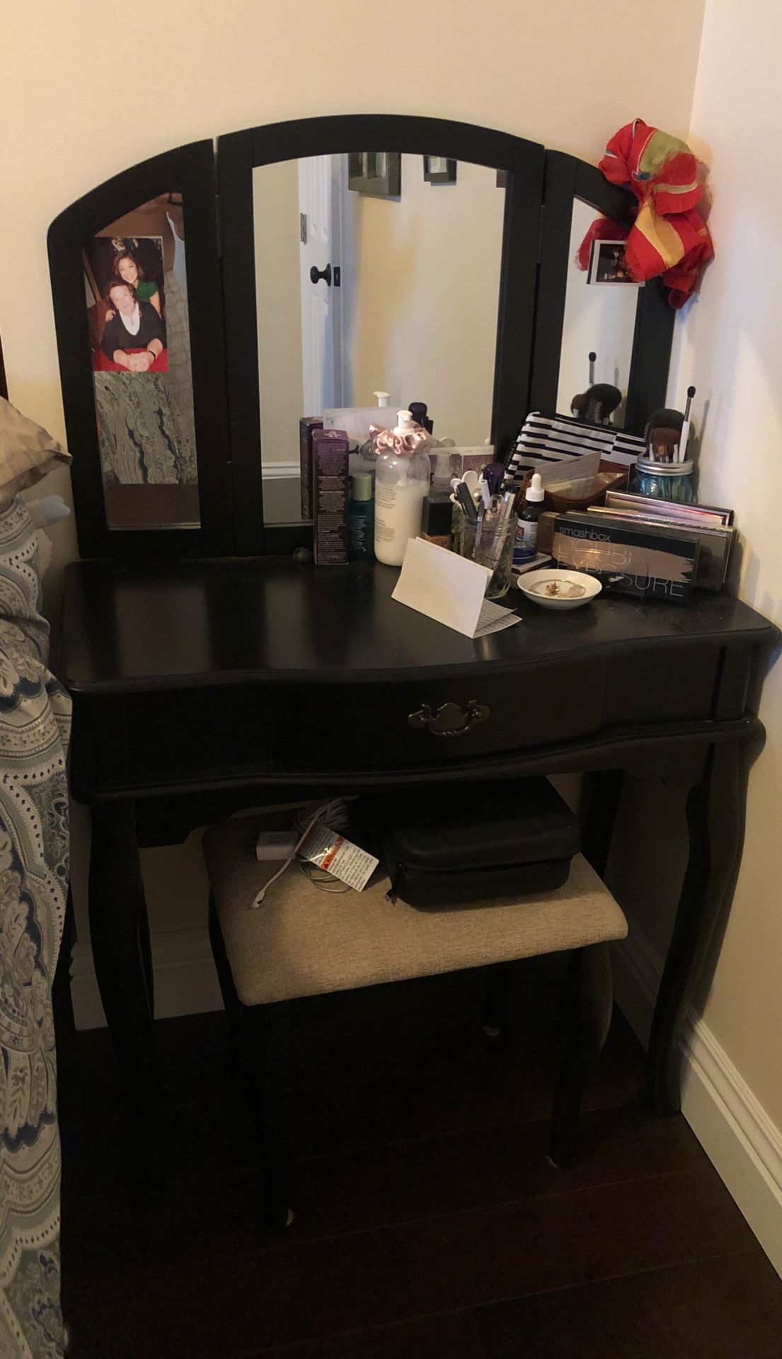 Make-up Vanity set