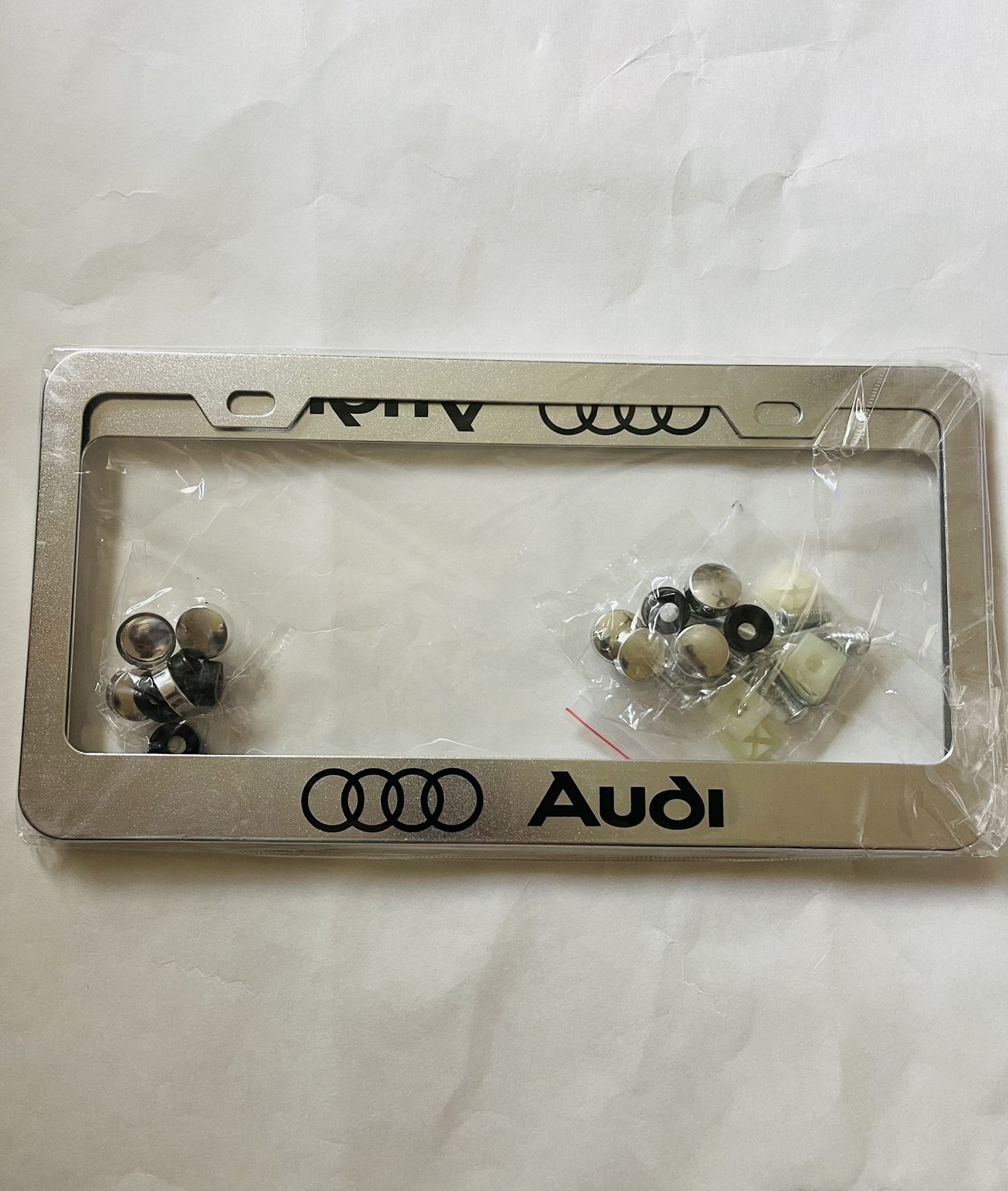 AUDI 4 RING LOGO Metal License Plate Frame Tag Holder with Caps NEW