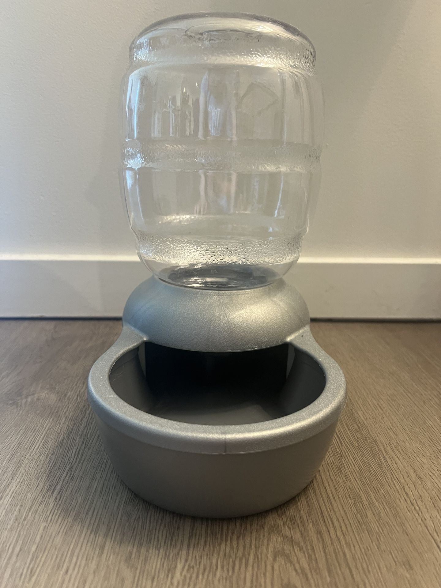 Petmate Pearl Replendish Waterer with Microban