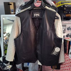 Motorcycle Leather Vest Brand New Size Extra Large 