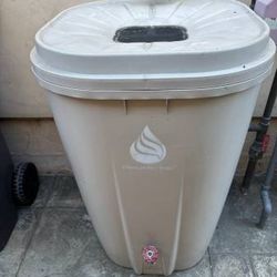 Rain barrels with brass spigots - 55 gal