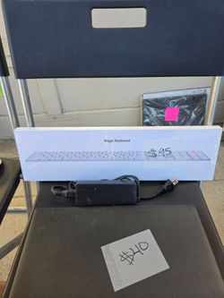 Sealed Apple Magic Keyboard with Numeric Keypad
