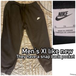 Men’s Nike Joggers Xl $20 Perfect Condition