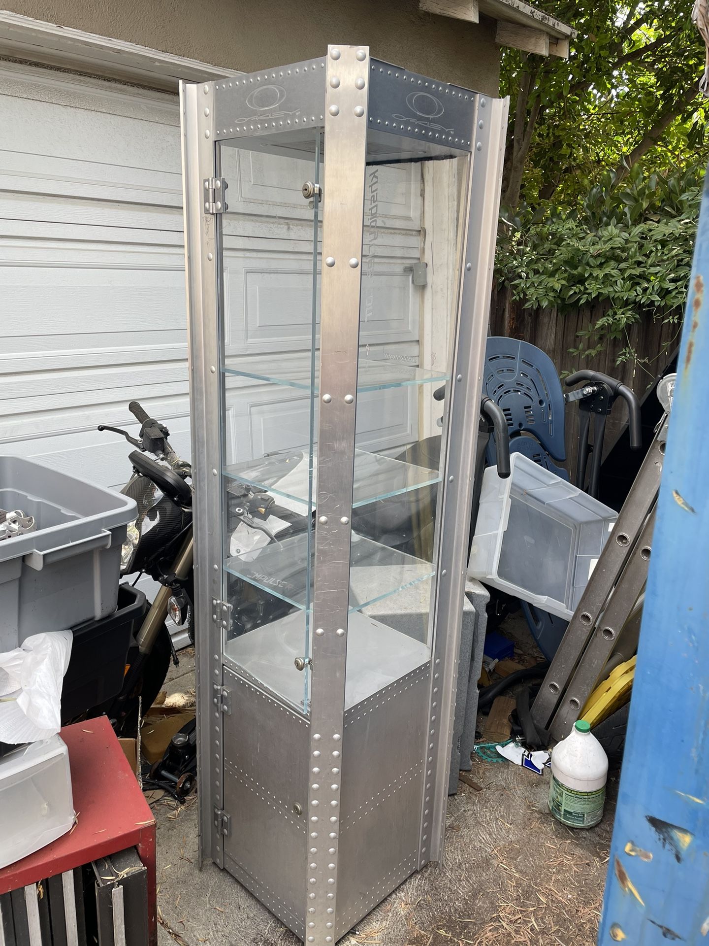 Oakley Aluminum Display Case