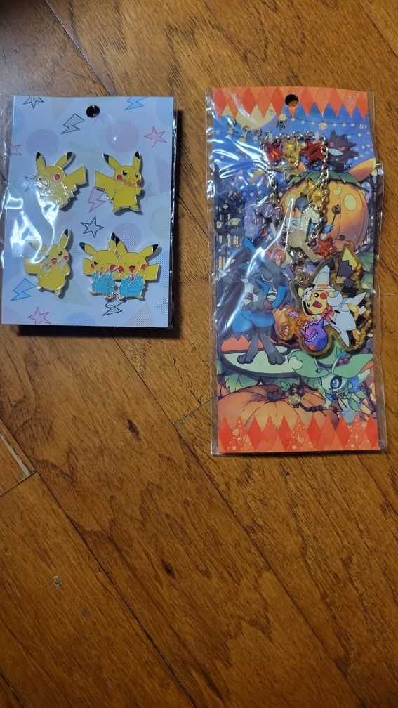 POKEMON PINS - JAPAN