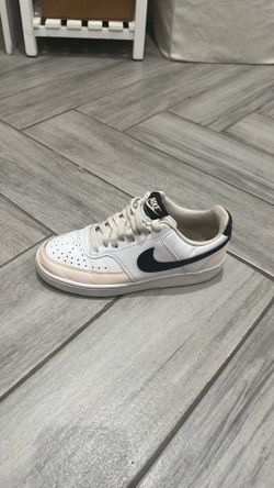 Nike Court Vision