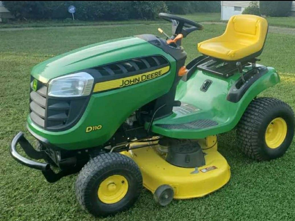 2011 john deere riding mower lawn tractor