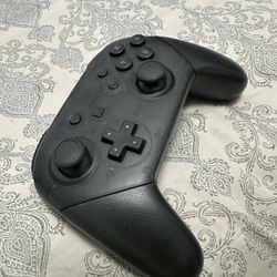 Nintendo Switch Pro Controller