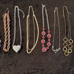 Short Necklaces 