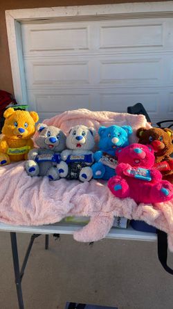 Teddy Bears Nestle