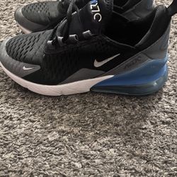 Nike Air Max 270