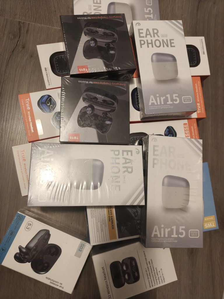 Brand New Earphones Earbuds $5 each