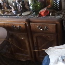 Dresser/Table 