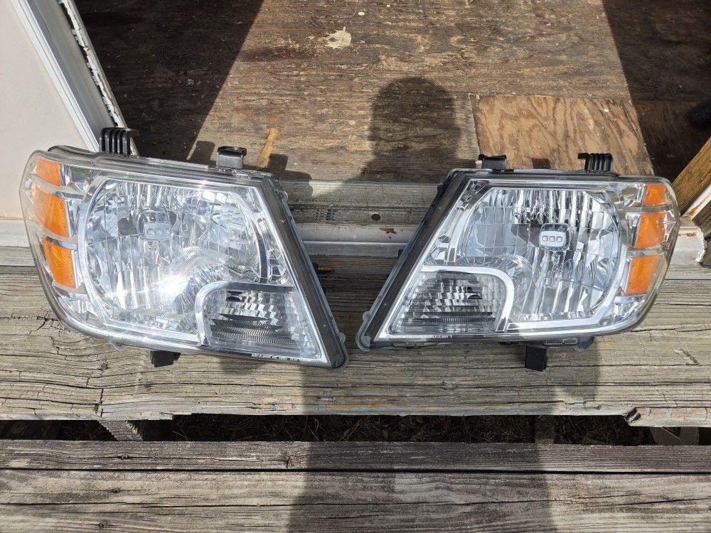 Frontier Headlights. Faros Para Fronties