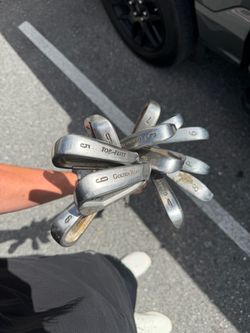 Golf club irons
