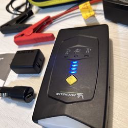BATTERY JUMP STARTER & Power Bank. “Michelin “