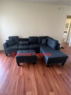 Sectional sofa with ottoman