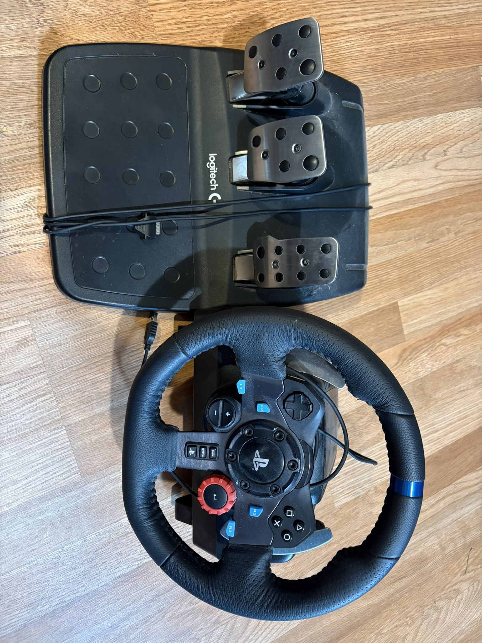 Logitech G29