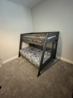 Full/ Twin Bunkbed
